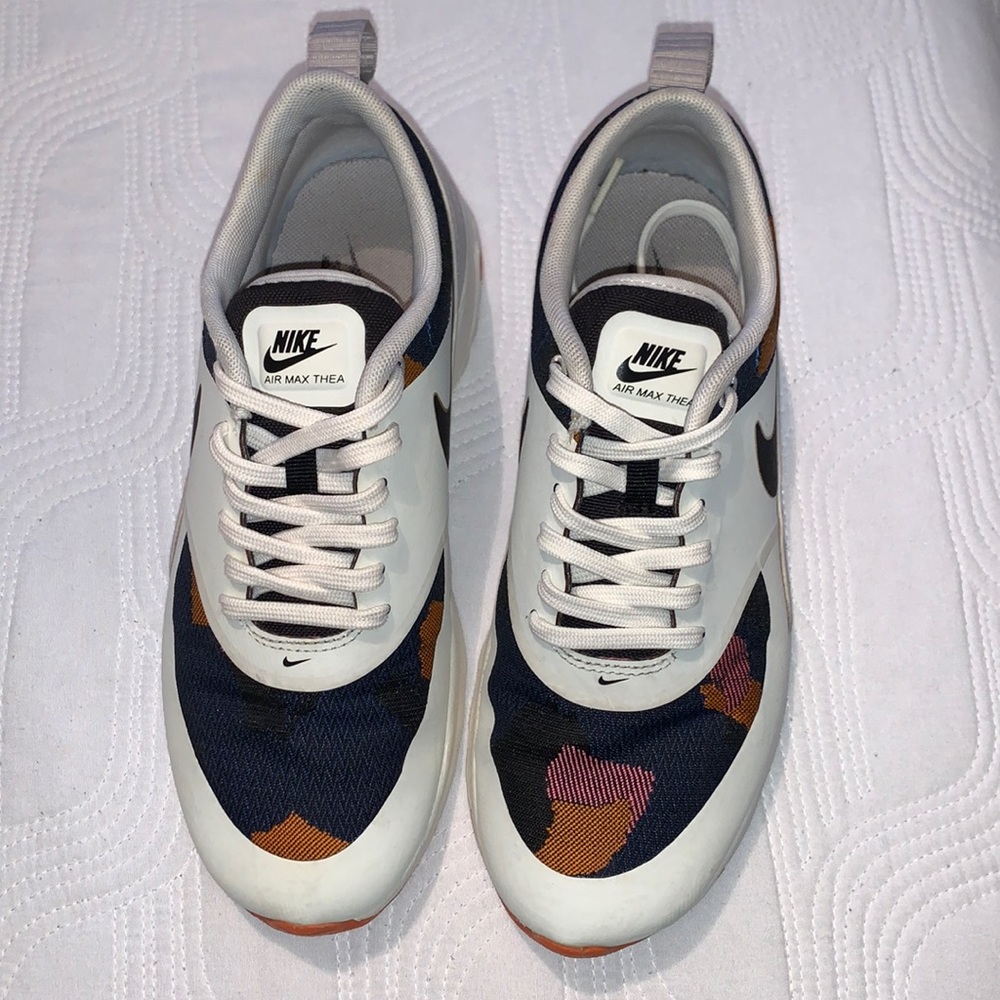 Nike Women Shoes